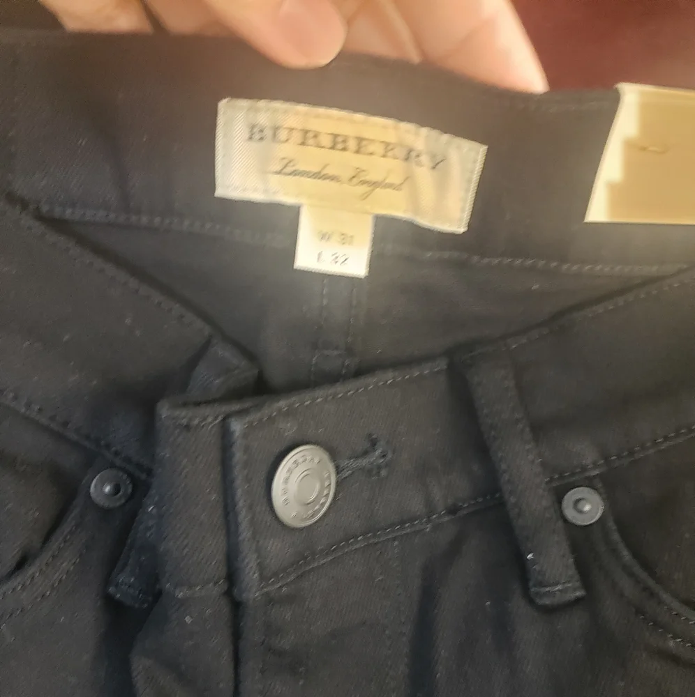 Jeans - Picture 3 of 4